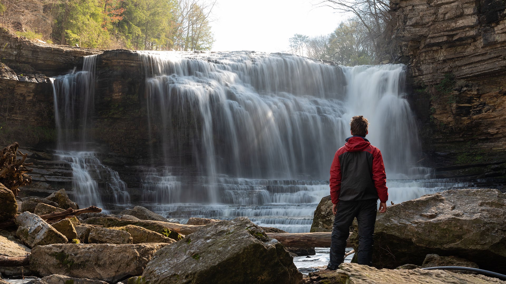 Les chutes Cummins se trouvent sur la pittoresque rivière d’État de Blackburn Fork, dans le Tennessee.