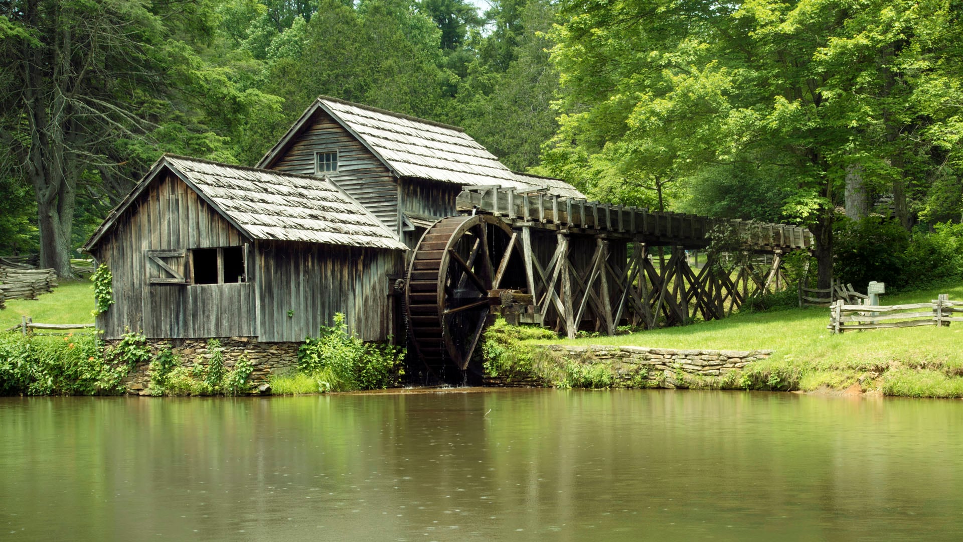 Built by Edwin Boston Mabry around 1910, Mabry Mill is a historic grist mill along the Blue Ridge Parkway. The mill is just a 25-minute drive from Floyd, Virginia.